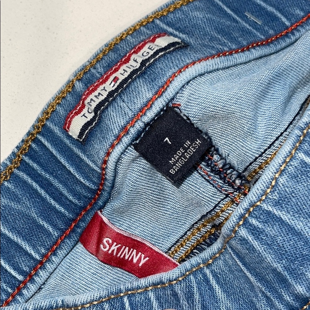 Denim - Picture 2 of 4